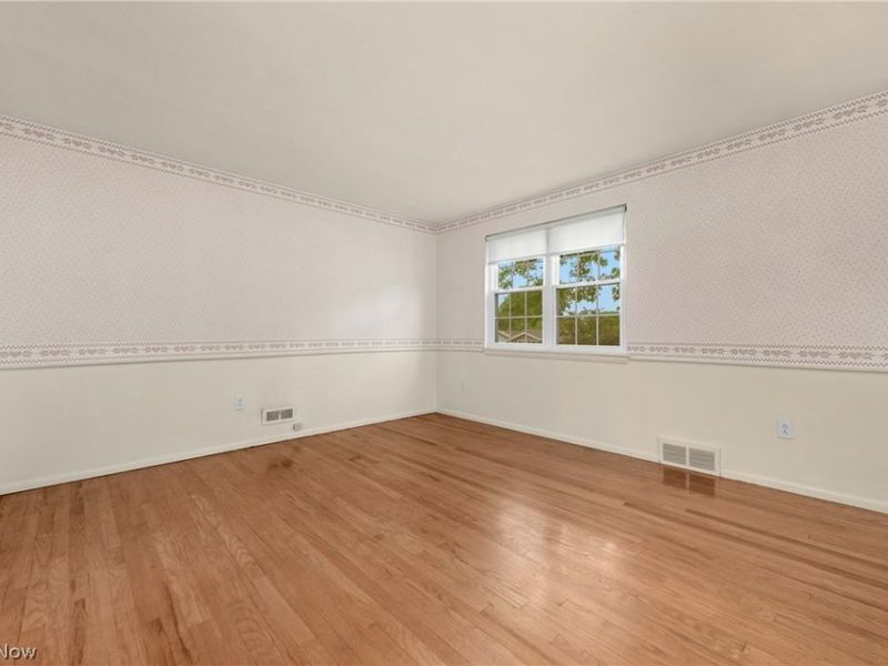 24237 Woodmere Drive , North Olmsted, OH 44070 Photo 35