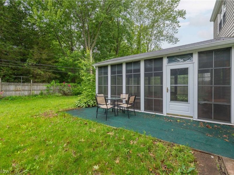 24237 Woodmere Drive , North Olmsted, OH 44070 Photo 40
