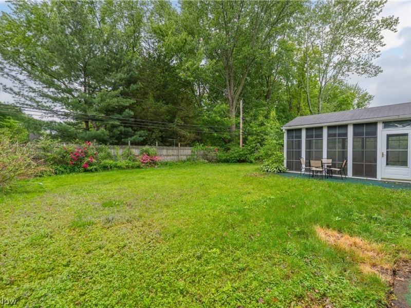 24237 Woodmere Drive , North Olmsted, OH 44070 Photo 41