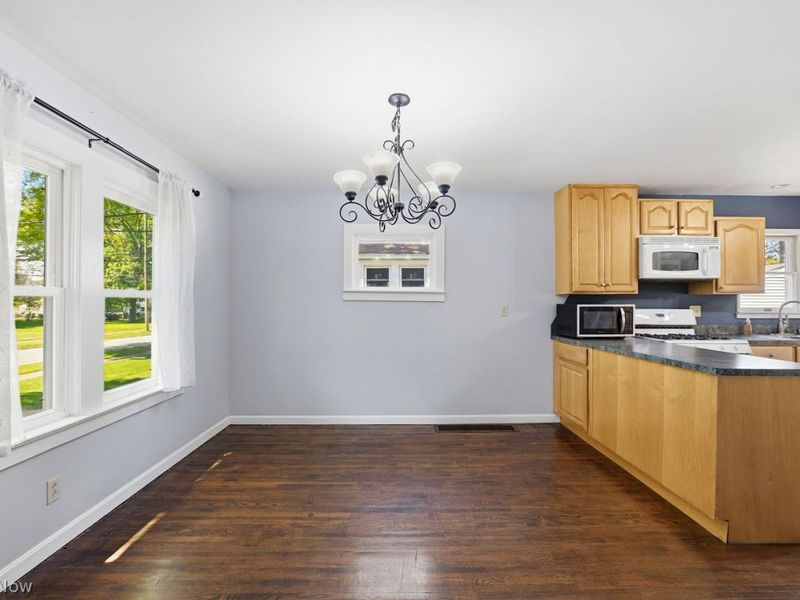 24334 Elm Road, North Olmsted, OH 44070 Photo 10