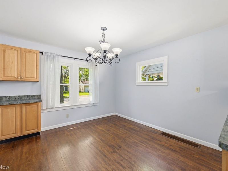 24334 Elm Road, North Olmsted, OH 44070 Photo 11