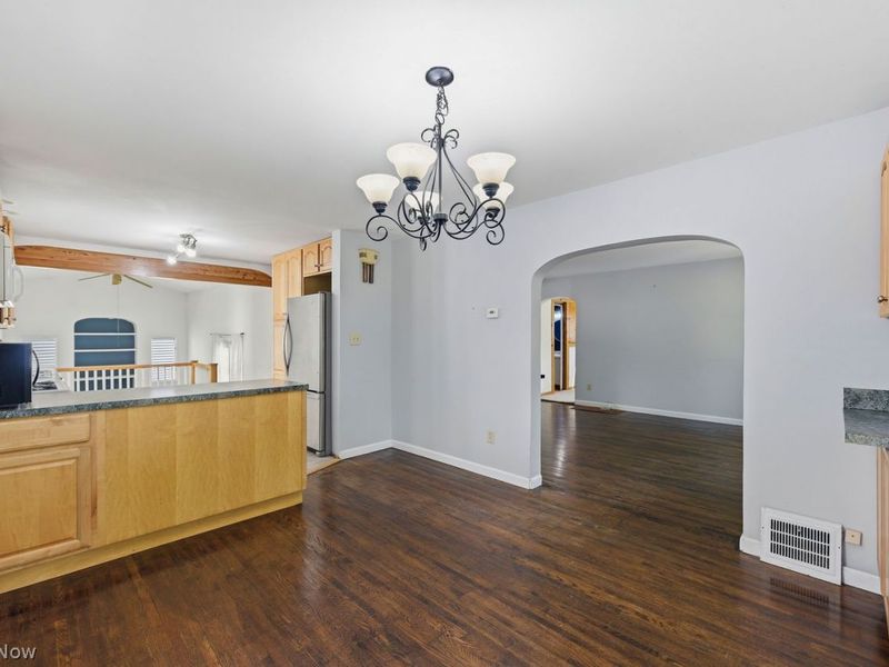 24334 Elm Road, North Olmsted, OH 44070 Photo 12