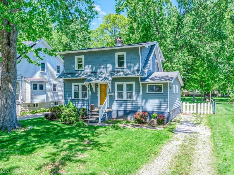 24334 Elm Road, North Olmsted, OH 44070 Photo 2
