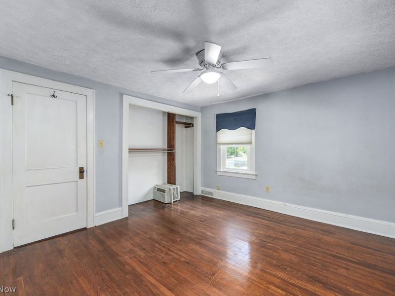 24334 Elm Road, North Olmsted, OH 44070 Photo 26