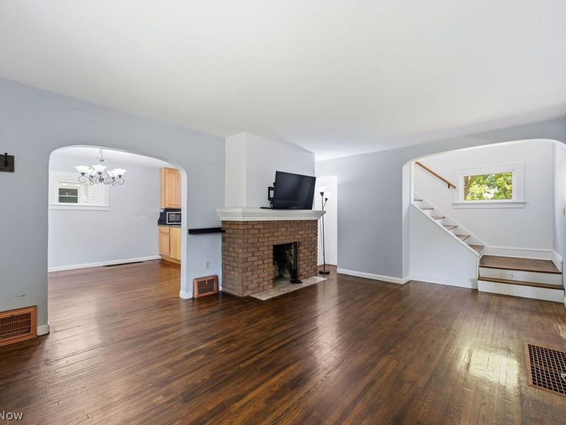 24334 Elm Road, North Olmsted, OH 44070 Photo 3