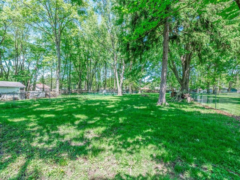 24334 Elm Road, North Olmsted, OH 44070 Photo 46