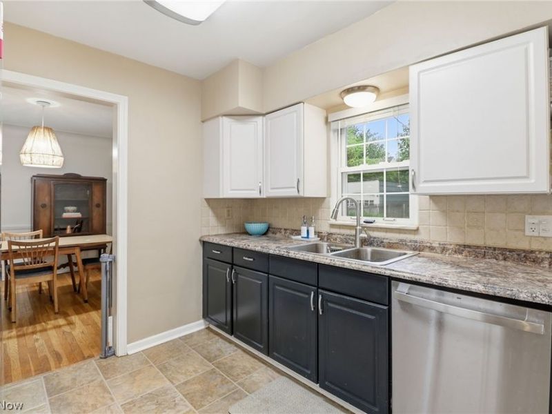 3713 Winchell Road , Shaker Heights, OH 44122 Photo 9
