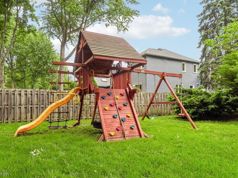 29728 Schwartz Road , Westlake, OH 44145 Photo 40