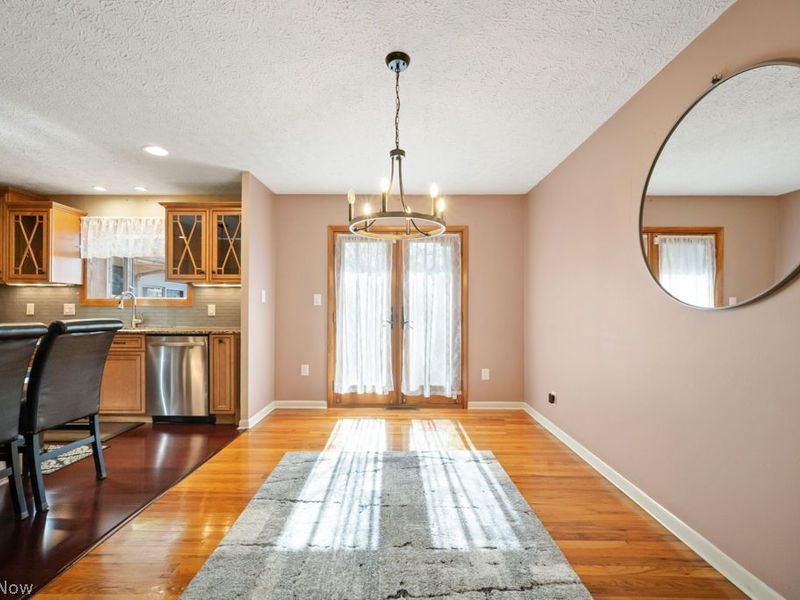 6098 St Joseph Drive , Seven Hills, OH 44131 Photo 12