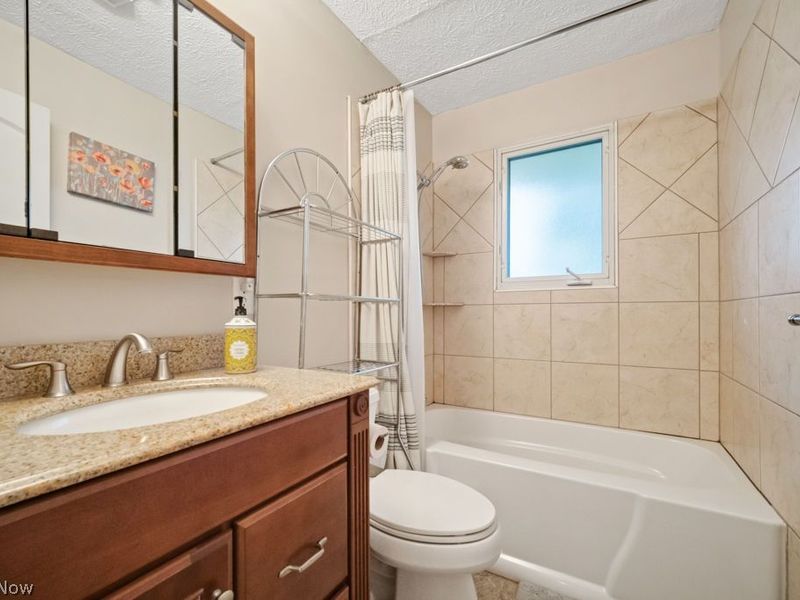 6098 St Joseph Drive , Seven Hills, OH 44131 Photo 25