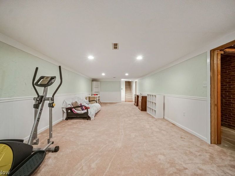 6098 St Joseph Drive , Seven Hills, OH 44131 Photo 35
