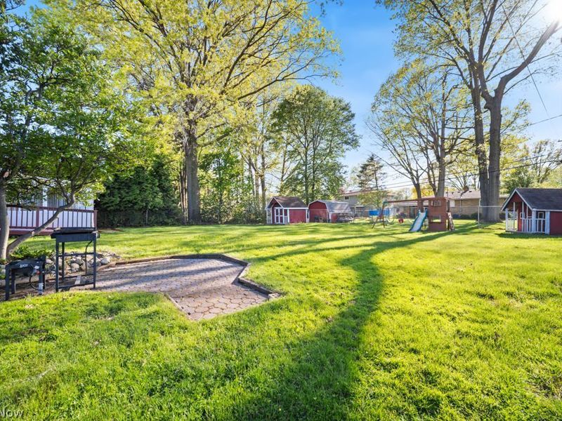 6098 St Joseph Drive , Seven Hills, OH 44131 Photo 46