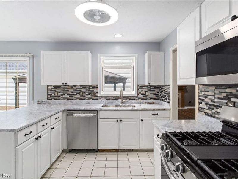 1947 E 82nd Street , Cleveland, OH 44103 Photo 8