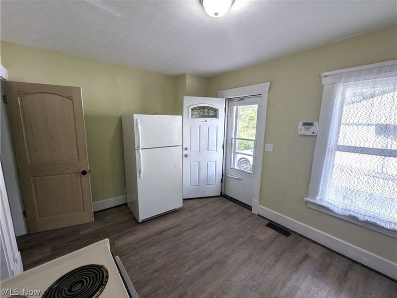 2330 Mahoning Avenue NW, Warren, OH 44483 Photo 20