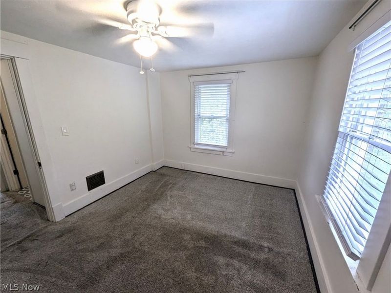 2330 Mahoning Avenue NW, Warren, OH 44483 Photo 34