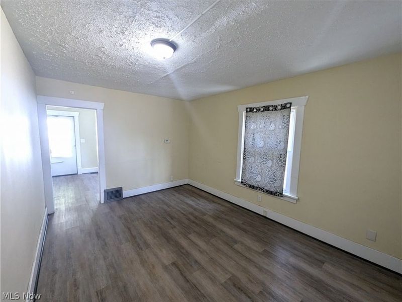 2330 Mahoning Avenue NW, Warren, OH 44483 Photo 7