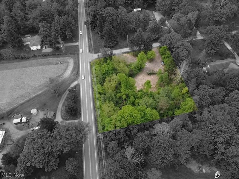 8460 Ridgewood Lane, Novelty, OH 44072 Photo 3