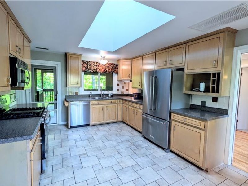 6409 Old Wood Road, Ashtabula, OH 44004 Photo 7