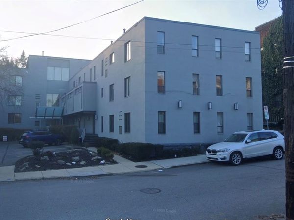 5708 Walnut St, Unit G1, Pittsburgh, PA 15232