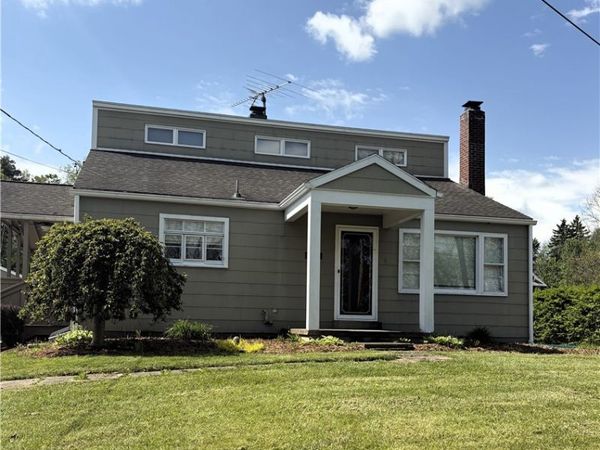 122 Browns Hill Rd , Valencia, PA 16059