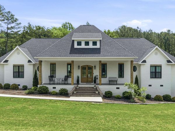 682 County Road 622, Valley Head, AL 35989