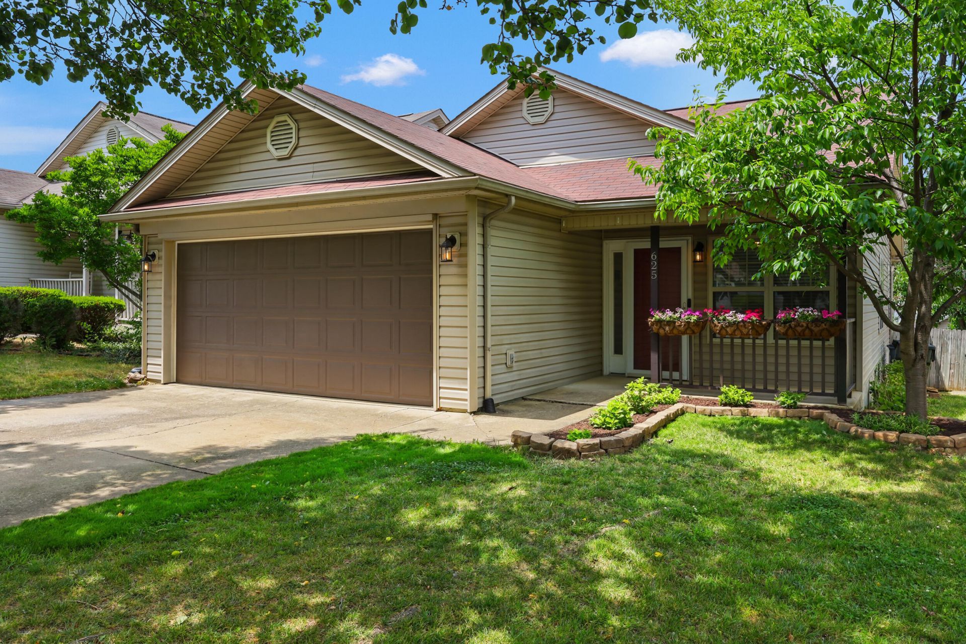625 Hugging Bear Drive, Lexington, KY 40509 Main Photo