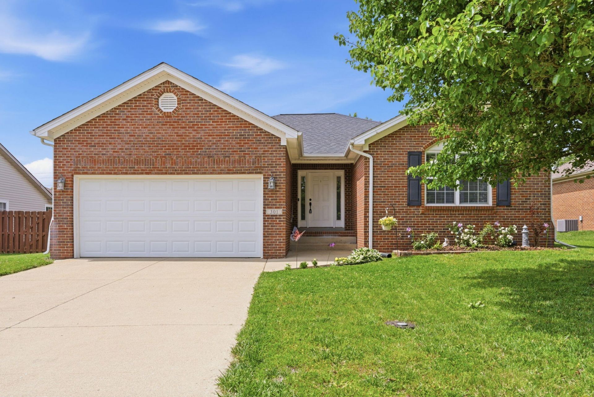 301 Harlan Drive, Nicholasville, KY 40356 Main Photo