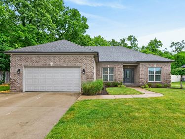 508 Raven Road, Versailles, KY 40383