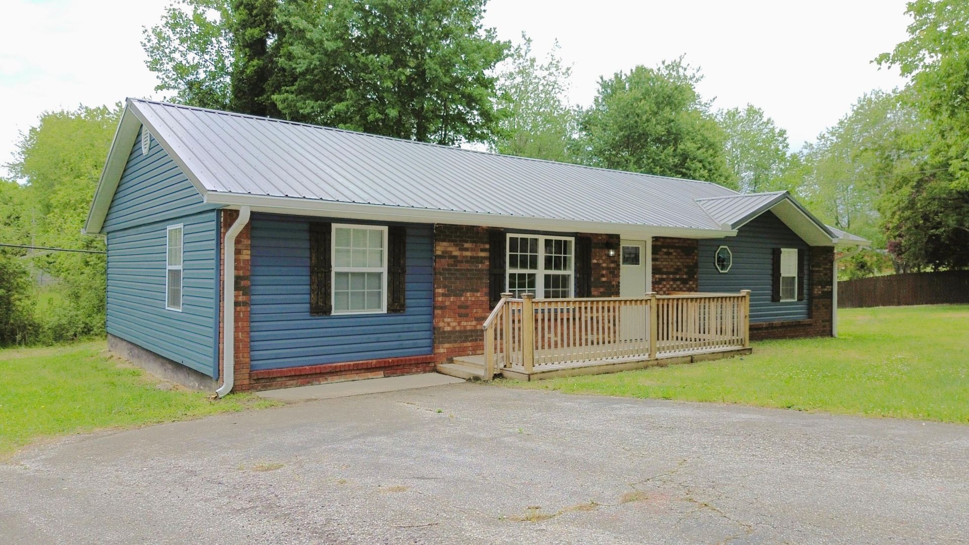 84 Stone Road, London, KY 40744