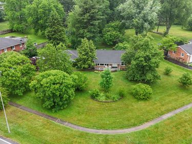 1180 Lane Allen Road, Lexington, KY 40504
