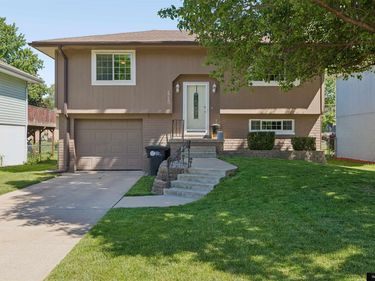 4710 P Street , Omaha, NE 68117