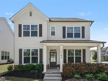 5180 Parkwood Drive, Flowery Branch, GA 30542
