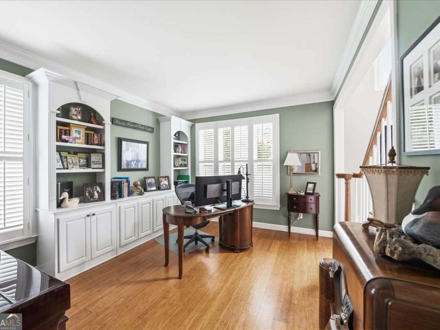Property Image 4