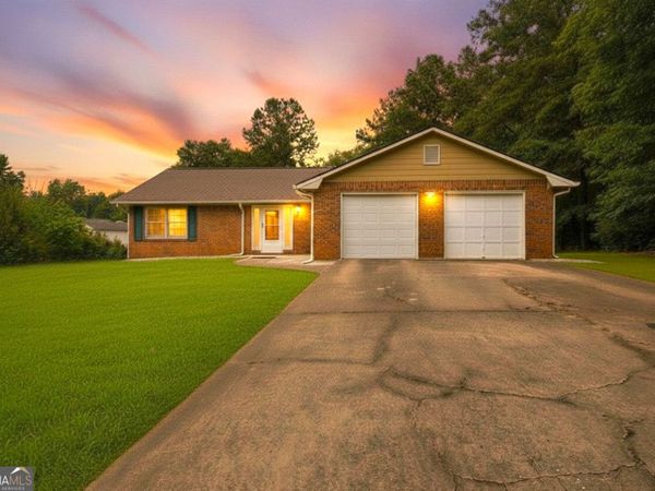 1738 Sherry Lane, Jonesboro, GA 30236