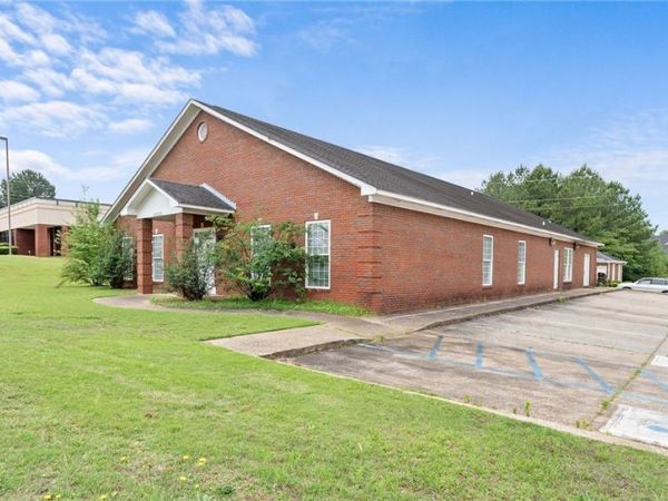 3093 Palisades Drive , Tuscaloosa, AL 35405
