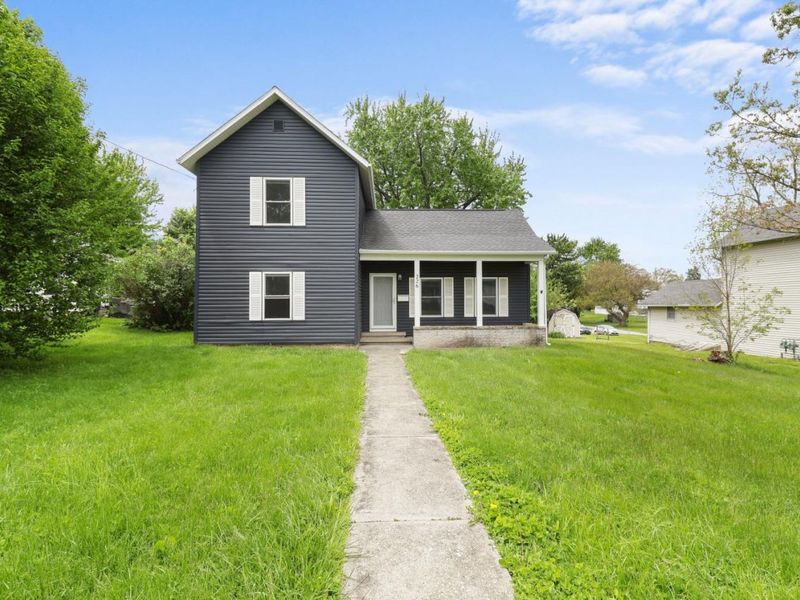 226 Pleasant Street, Bellevue, OH 44811 Photo 1