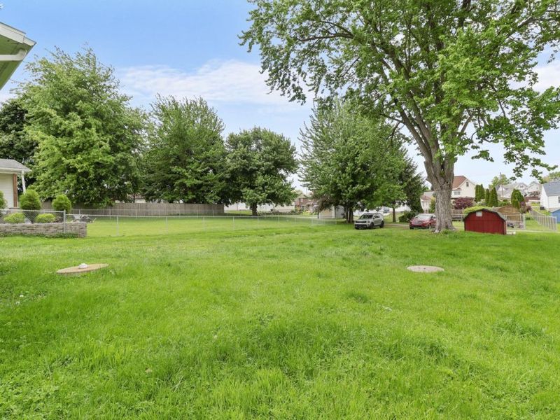 226 Pleasant Street, Bellevue, OH 44811 Photo 24