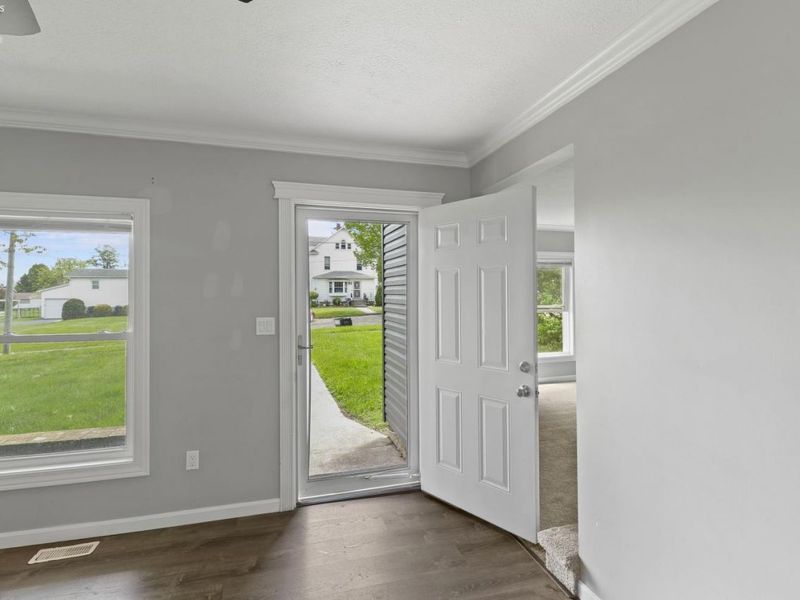 226 Pleasant Street, Bellevue, OH 44811 Photo 5