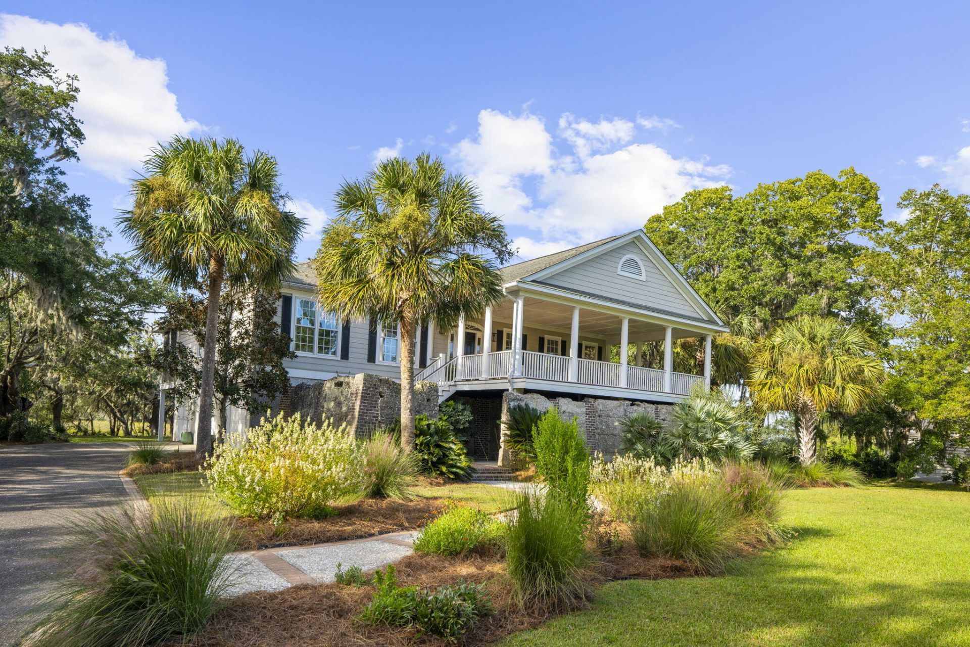 2411 Kemway Road Photo 10