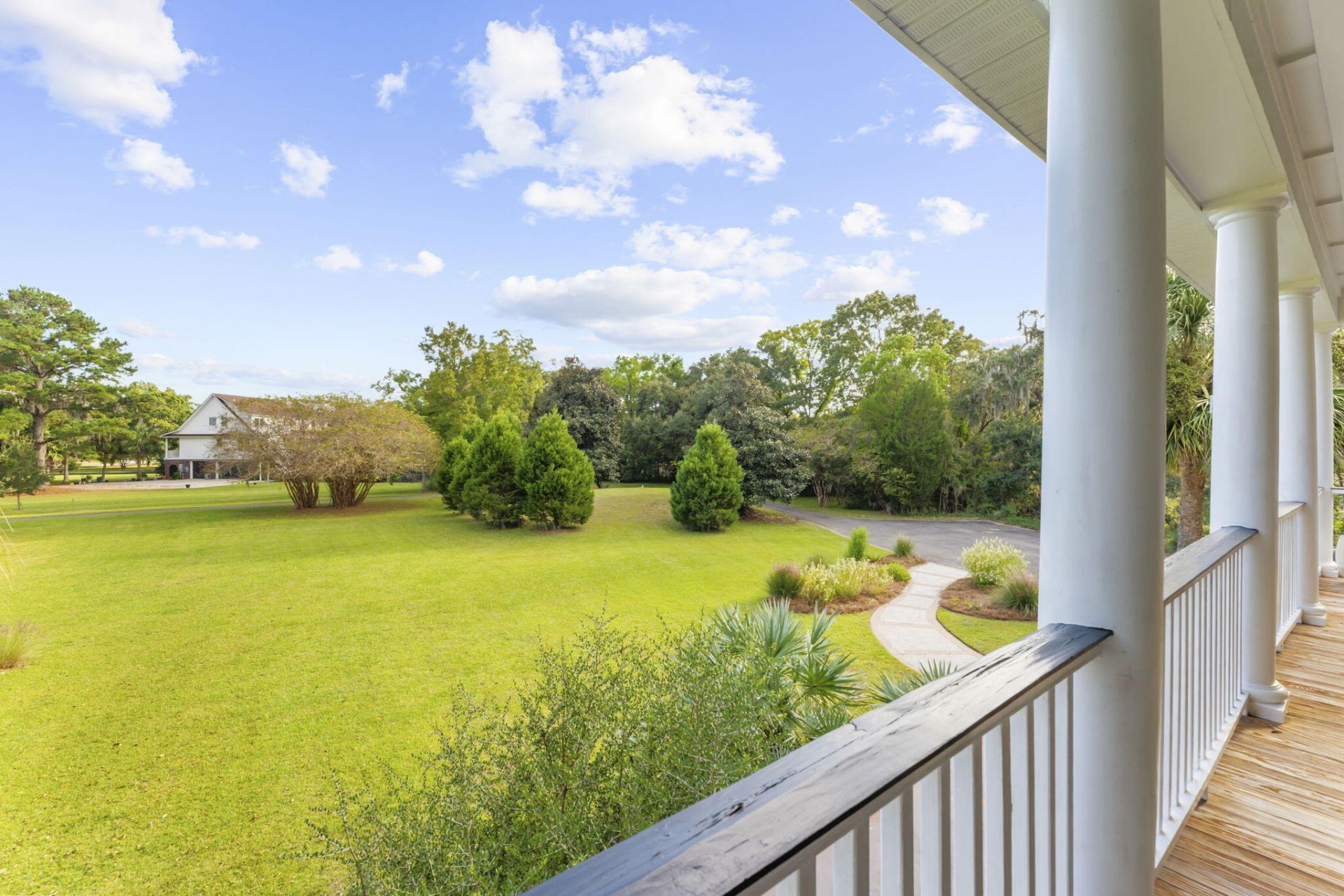 2411 Kemway Road Photo 16