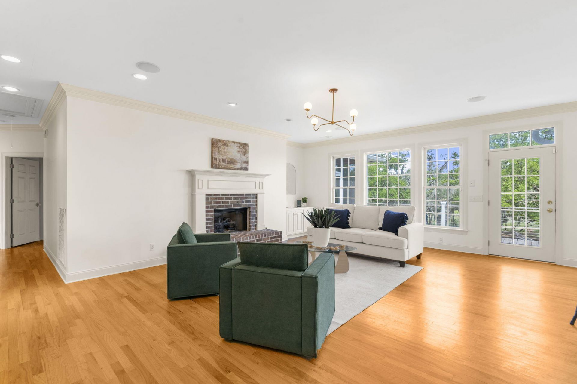 2411 Kemway Road Photo 27