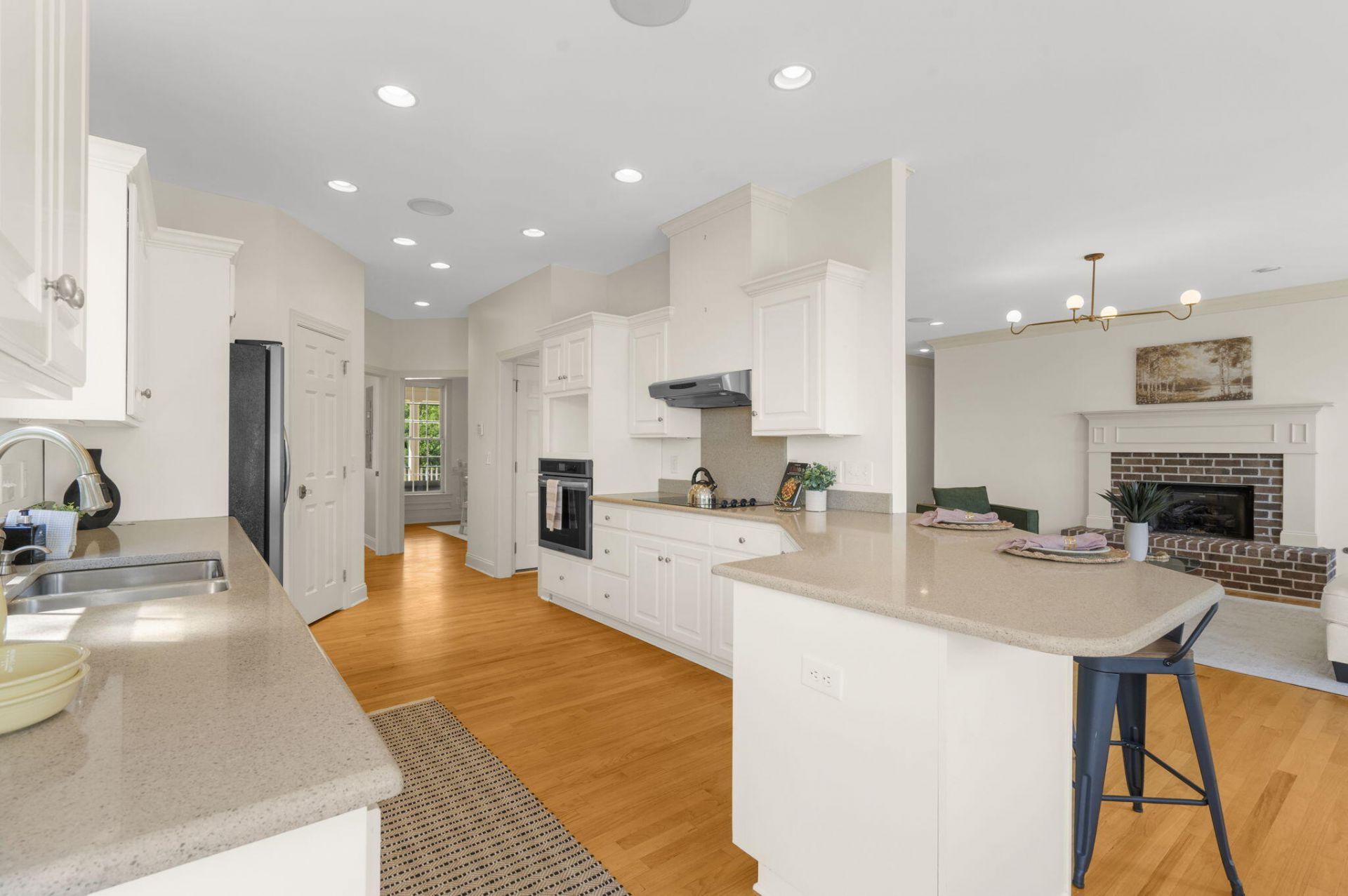 2411 Kemway Road Photo 36