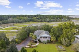 2411 Kemway Road photo 4