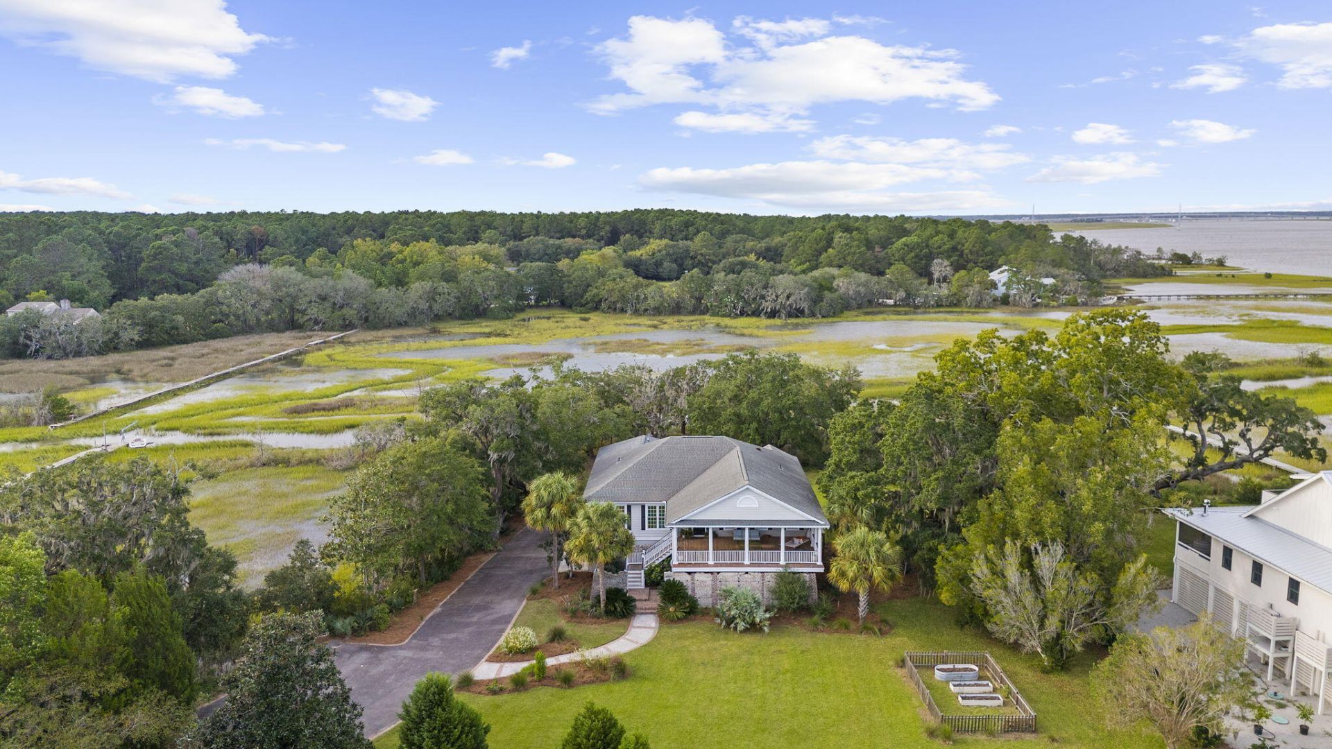2411 Kemway Road Photo 7