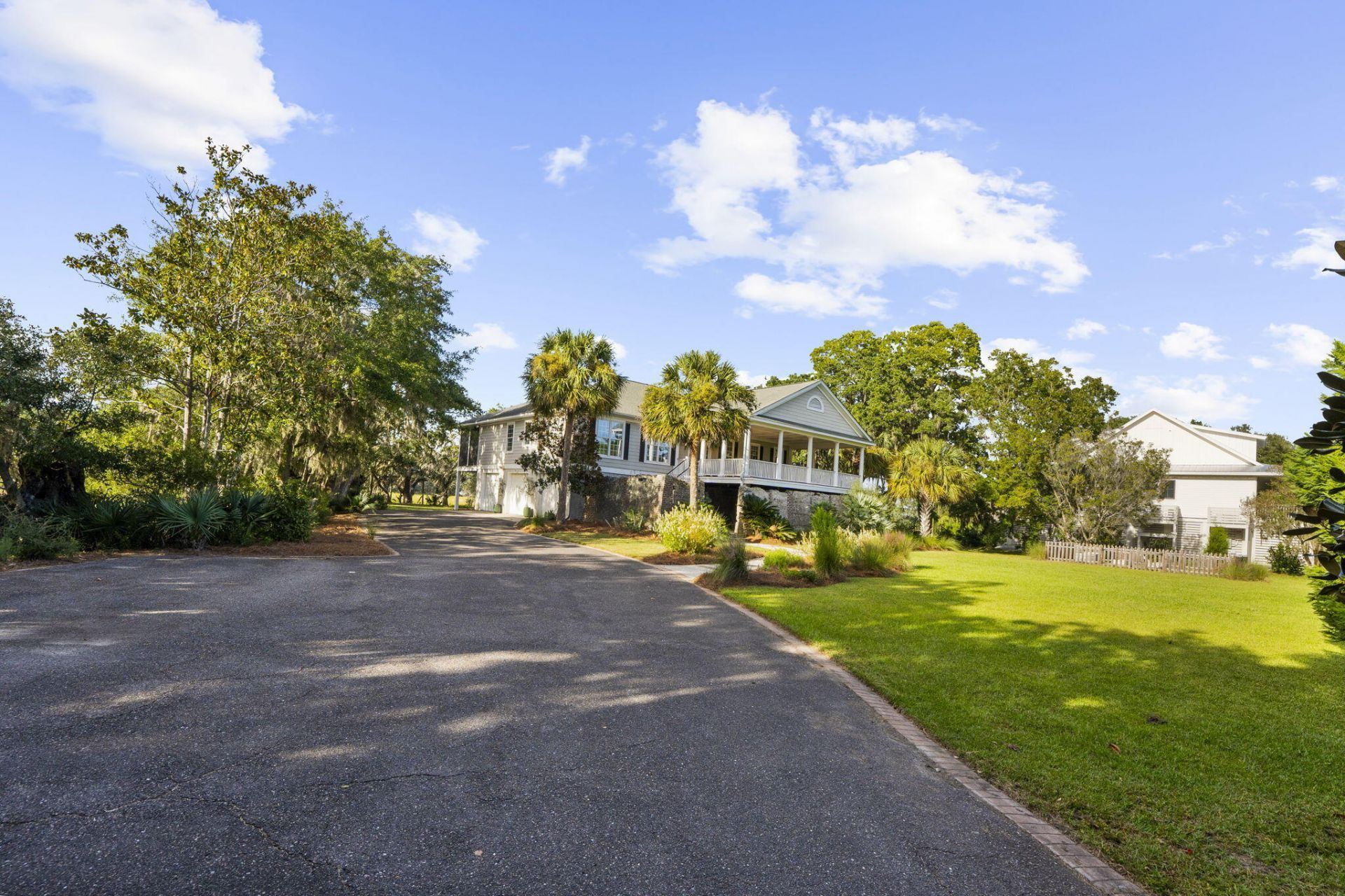 2411 Kemway Road Photo 85
