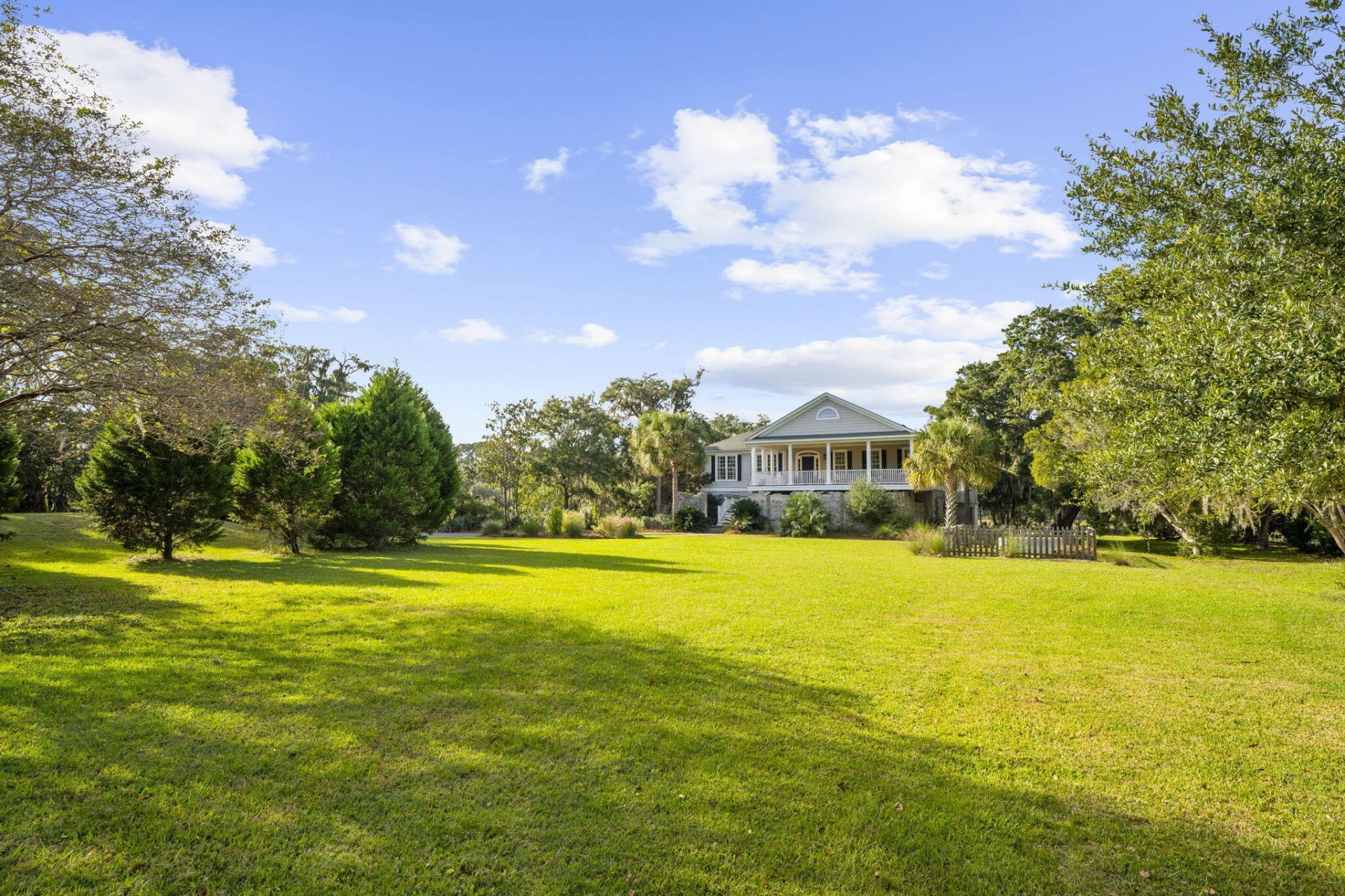 2411 Kemway Road Photo 86