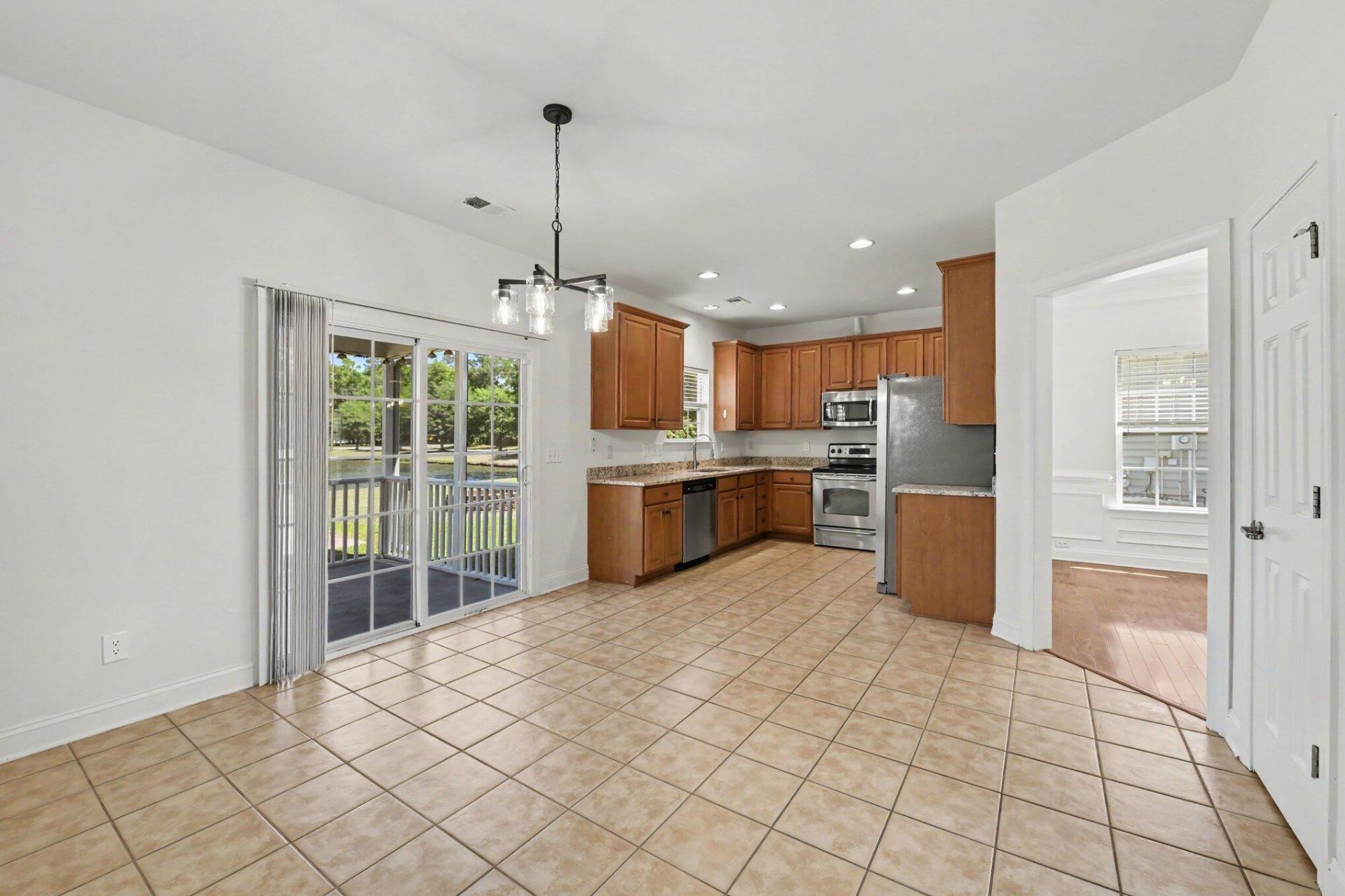 5275 Mulholland Drive Photo 10