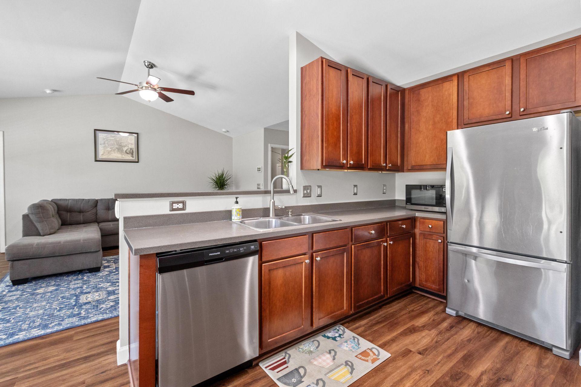207 Sparkleberry Lane Photo 10
