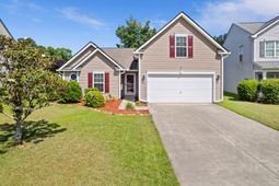 207 Sparkleberry Lane photo 4