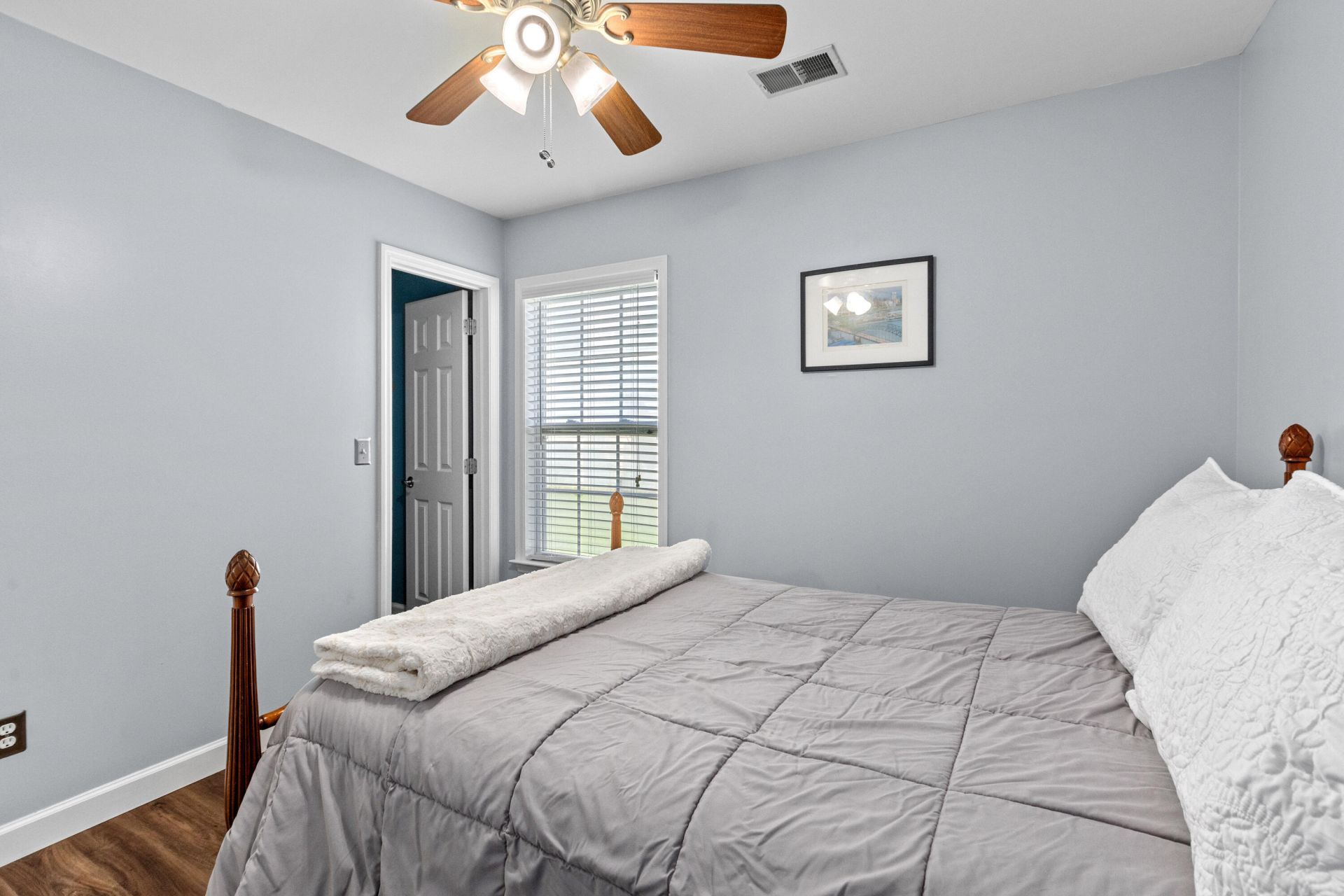 207 Sparkleberry Lane Photo 21